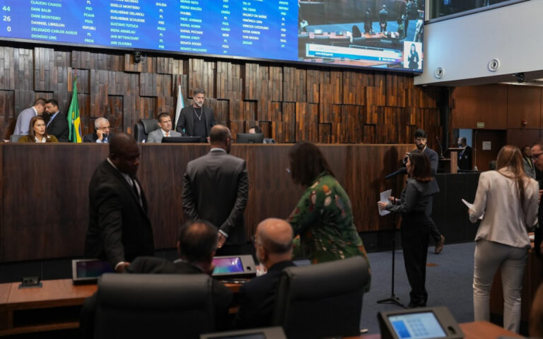 Mandarim Pode se Tornar Disciplina Obrigatória nas Escolas Estaduais do Rio de Janeiro