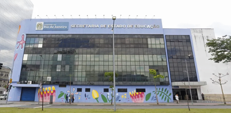 Ministério Público Busca Justiça para Garantir Aulas em Escolas do Rio de Janeiro