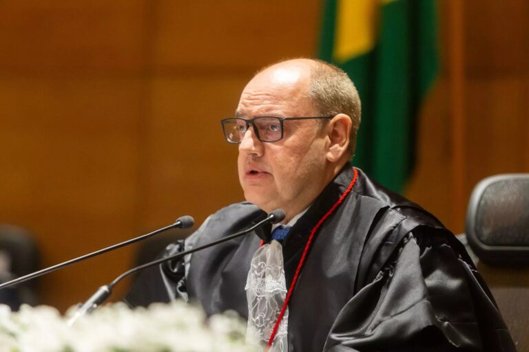 Ricardo Couto Anuncia Pente-Fino em Contratos e Servidores no Rio de Janeiro