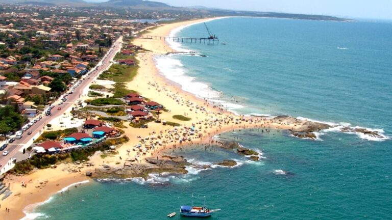 Rio das Ostras: O Destino Litorâneo em Ascensão com 15 Praias e Crescimento de 48%