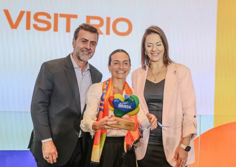 Rio de Janeiro Brilha no Prêmio Visit Brasil Summit 2026: Duas Conquistas Notáveis Rio de Janeiro Brilha no Prêmio Visit Brasil Summit 2026: Duas Conquistas Notáveis