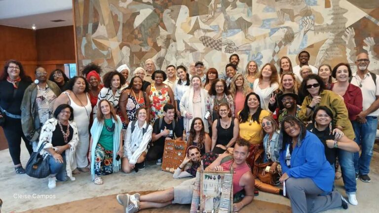 São Pedro da Aldeia Avança na Formação Cultural com Encontro no Rio de Janeiro São Pedro da Aldeia Avança na Formação Cultural com Encontro no Rio de Janeiro