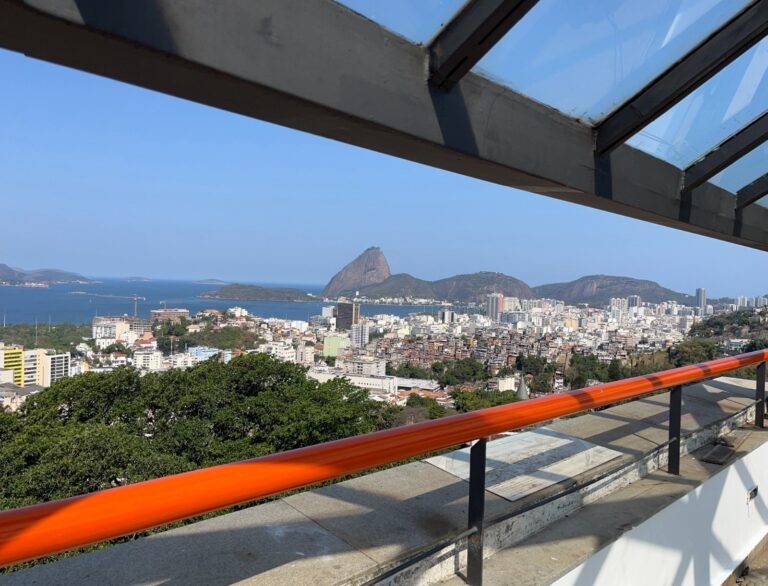 UFRJ Oferece 588 Vagas em Imersão Cultural no Rio de Janeiro