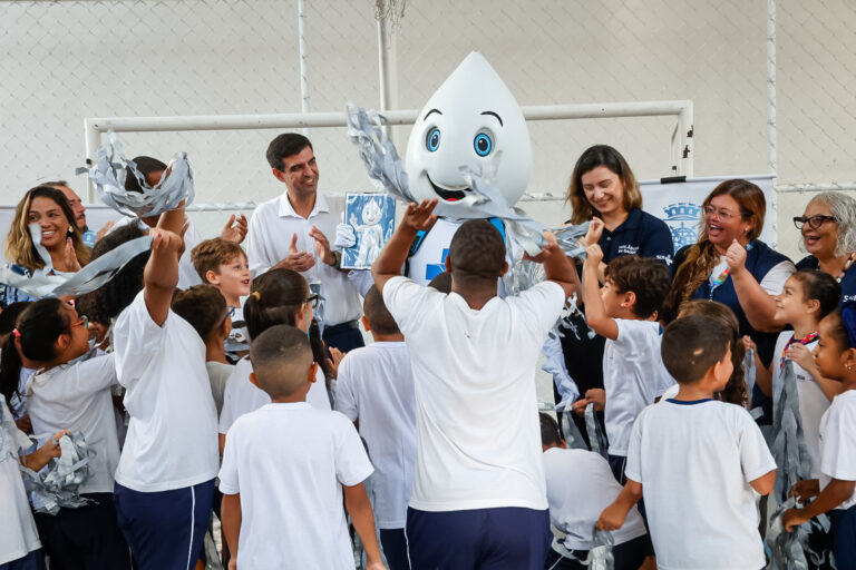 Vacina na Escola Rio: Mais de 14 Mil Doses Aplicadas em 2023
