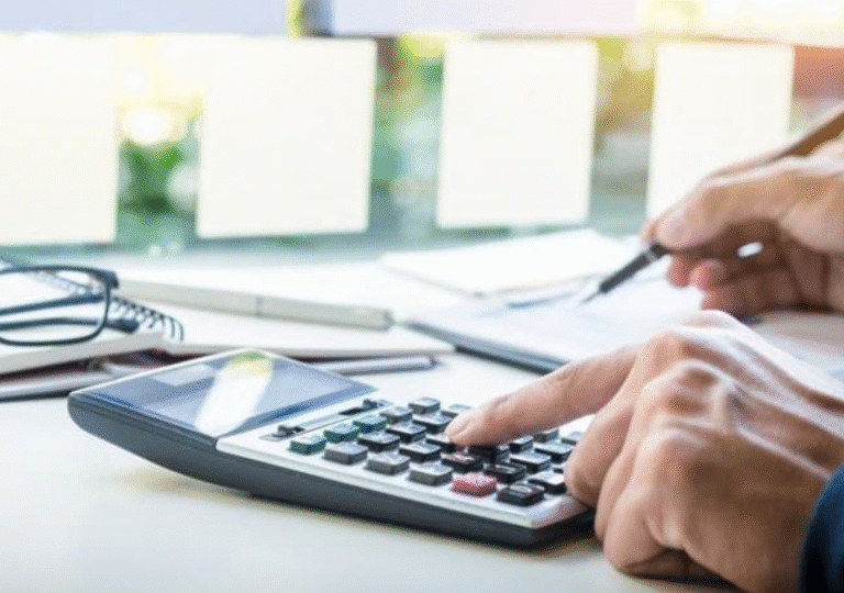 A Influência dos Juros na Dívida Pública: Economistas Desafiam a Narrativa Comum