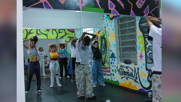 Fábrica de Freestyle: Novo Espaço Cultural em Rio Preto Transforma Hip Hop em Ferramenta Educacional