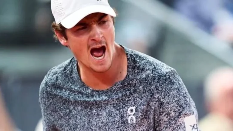 João Fonseca enfrenta desafios na preparação para Roland Garros