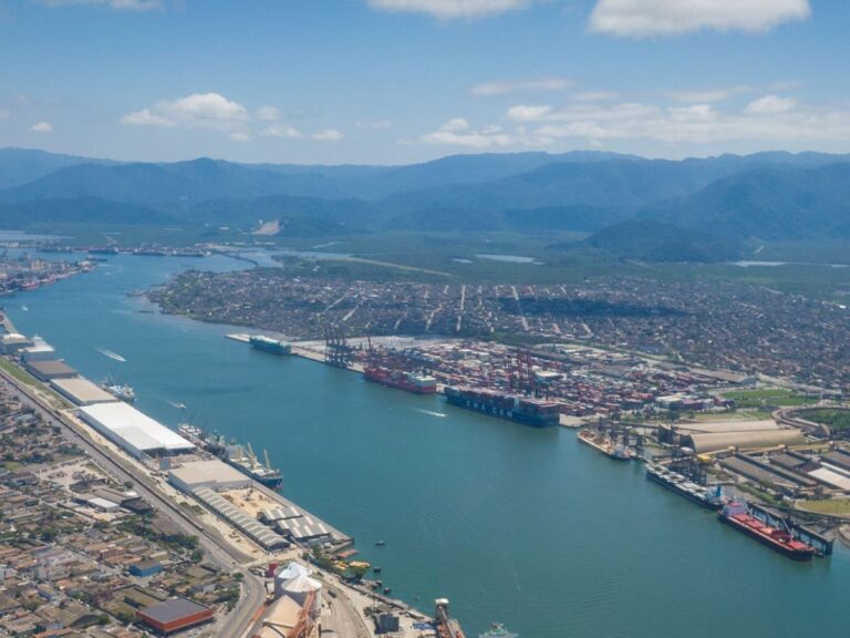 Porto de Santos Adota Novo Plano de Contingência para Emergências de Saúde Pública