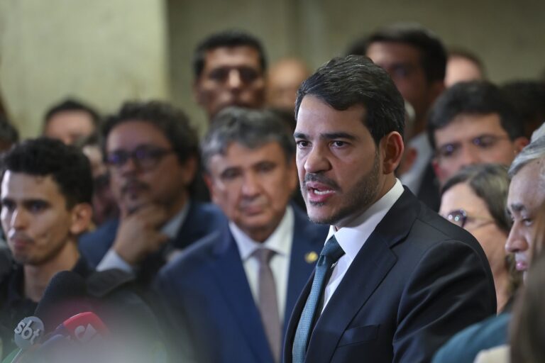 PT Contava com Apoio de Ciro Nogueira e 7 Senadores do PL para Aprovar Messias ao STF
