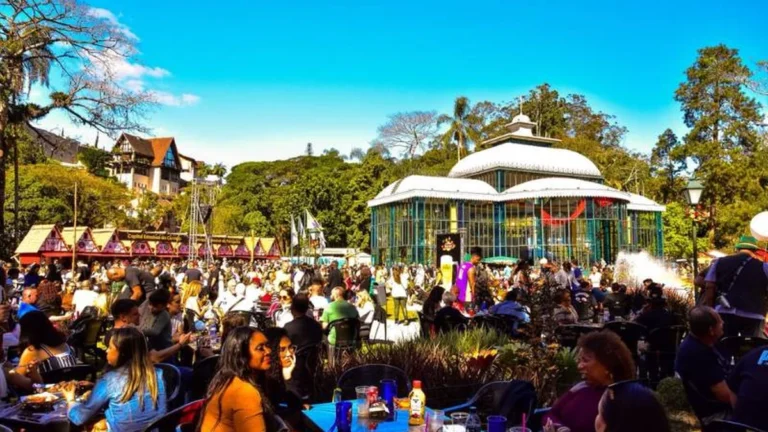 37ª Bauernfest celebra cultura alemã com transmissão da Copa e programação diversificada 37ª Bauernfest celebra cultura alemã com transmissão da Copa e programação diversificada