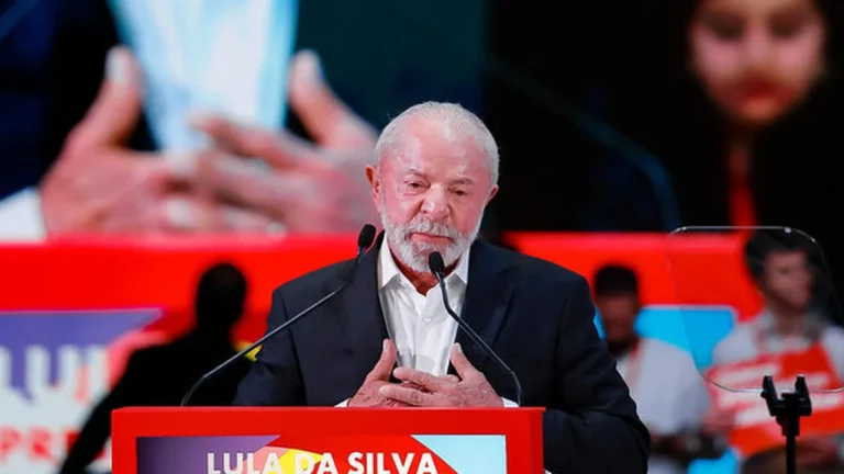 Lula Formaliza Acordo para Renegociação da Dívida do Rio e Intensifica Agenda Nacional Lula Formaliza Acordo para Renegociação da Dívida do Rio e Intensifica Agenda Nacional