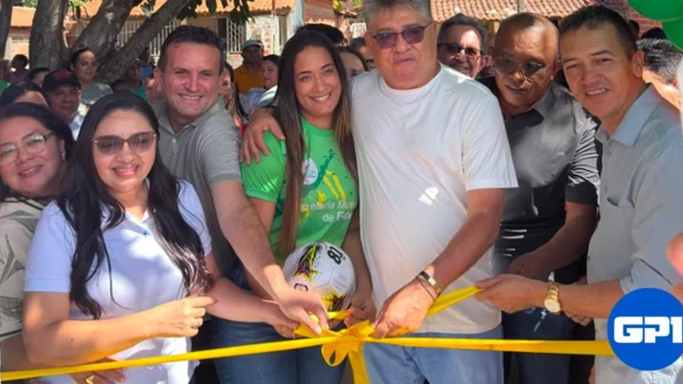 São Gonçalo do Piauí inaugura quadra poliesportiva na comunidade Baixinha São Gonçalo do Piauí inaugura quadra poliesportiva na comunidade Baixinha