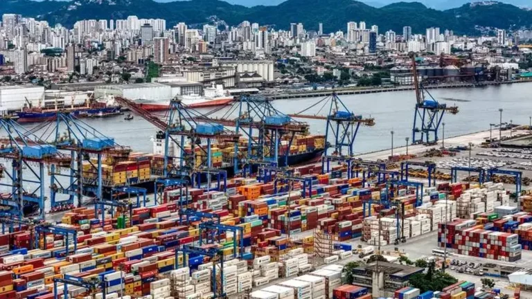 EUA Avaliam Tarifa sobre Produtos Brasileiros e Impactos na Economia Local EUA Avaliam Tarifa sobre Produtos Brasileiros e Impactos na Economia Local