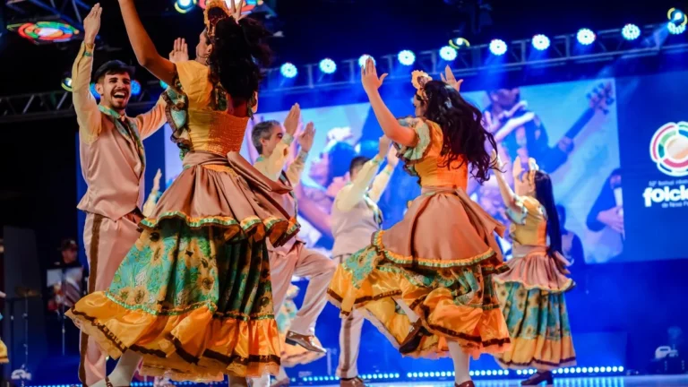 Festival Internacional de Folclore reúne cultura e tradições de oito países em Nova Petrópolis Festival Internacional de Folclore reúne cultura e tradições de oito países em Nova Petrópolis