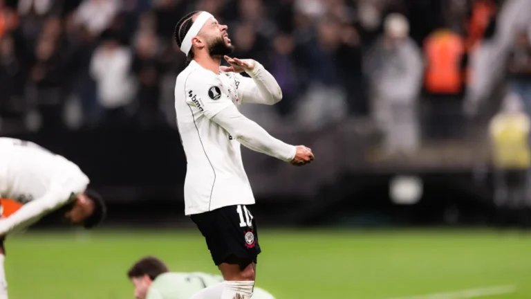 Marcelo Paz prevê decisão sobre futuro de Memphis Depay no Corinthians em breve Marcelo Paz prevê decisão sobre futuro de Memphis Depay no Corinthians em breve